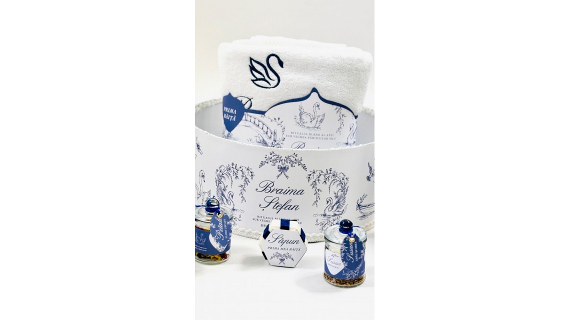 Set Prima Băiță cu nasii dupa botez Swan Lake Ritual Blând al apei pentru Băieți 19